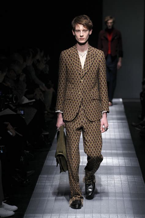 men's gucci outfits|Gucci Clothes for Men .